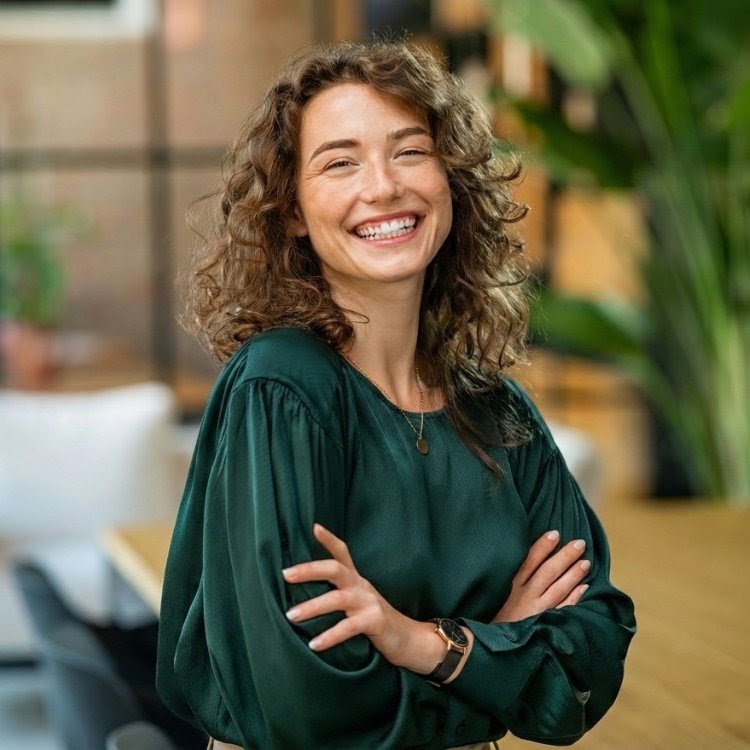 Portrait professionnel souriant